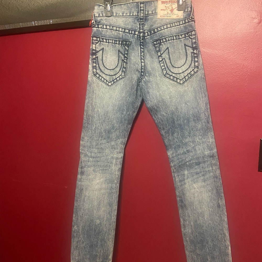 True Religion - Picture 4 of 5